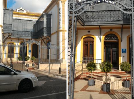 Hotel Villa María. Acceso