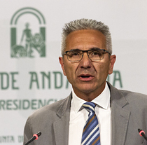 Miguel Ángel Vázquez, portavoz del Gobierno de la Junta, durante su comparecenci