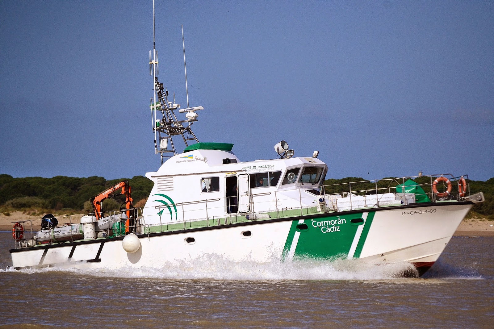 Buque de Inspección Pesquera Cormorán Cádiz.