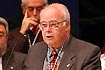 Francisco Márquez Villanueva, toma la palabra en nombre de todos 
  los galardonados, después de recibir la distinción de Hijo Predilecto 
  de Andalucía.