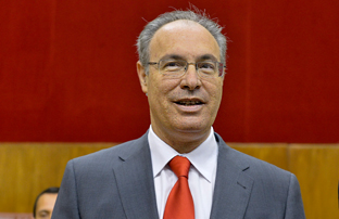 Juan Pablo Durán, nuevo presidente del Parlamento.