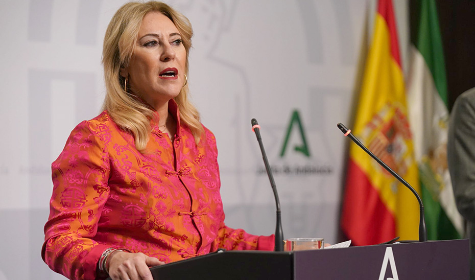 Carolina España presenta el Presupuesto con menos impuestos y más gasto social de la historia