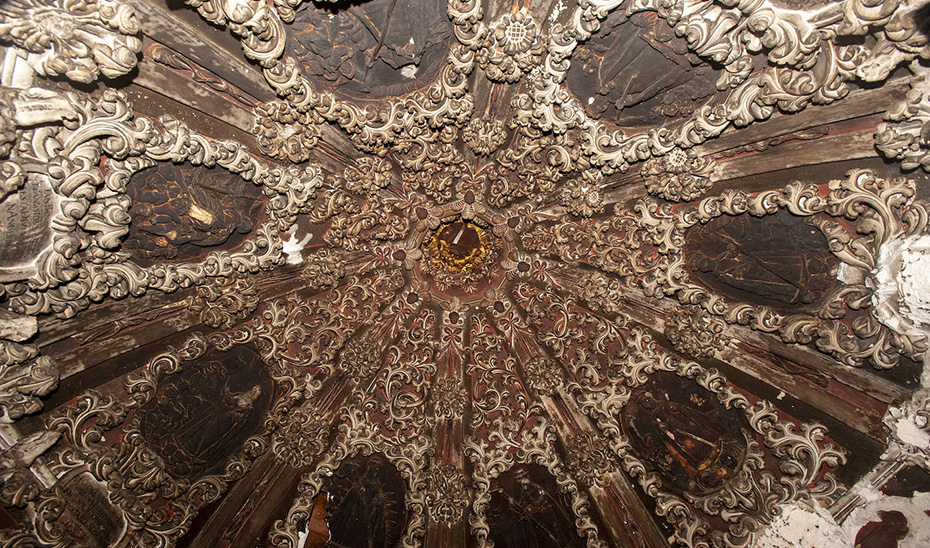 Detalle de la ornamentación interior del Camarín de las Monjas.