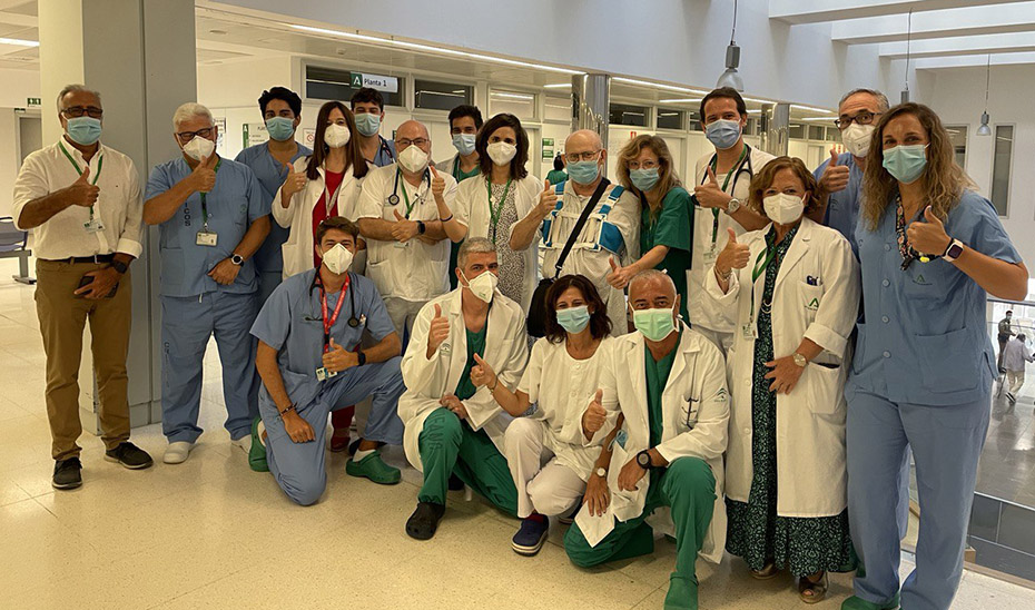 El Hospital Clínico de Málaga implanta con éxito el primer corazón artificial definitivo de la provincia
