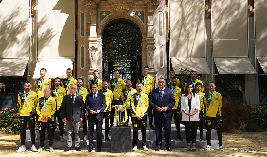 Moreno afirma que el deporte es un verdadero motor social que potencia valores como el esfuerzo, la superación y el sacrificio