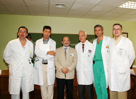 Equipo de profesionales que han realizado los trasplantes