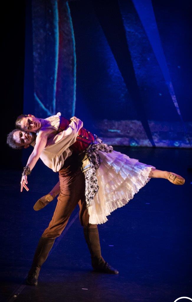 imagen de la compañía - Ibérica de Danza 