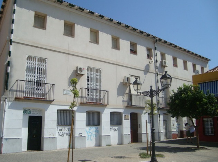 Licitadas las obras de accesibilidad en un edificio de 26 viviendas públicas en alquiler en Málaga 