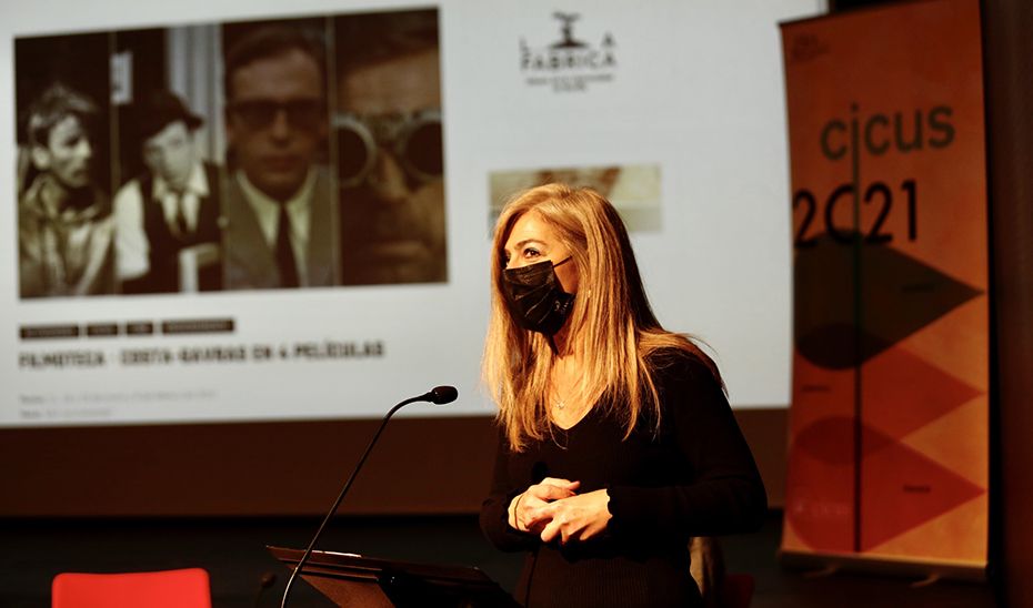 Patricia del Pozo durante la presentación de la programación de la Filmoteca de Andalucía en el Cicus de la Universidad de Sevilla. 