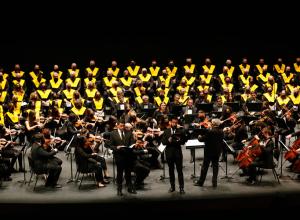 Orquesta Álvarez Beigbeder y Coro de la UCA © Jesús Heredia