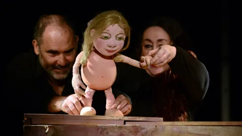 Cuarto de cuentos COMPAÑÍA: Titiritrán Teatro