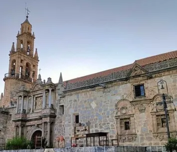 Catedral de la Sierra, Hinojosa del Duque