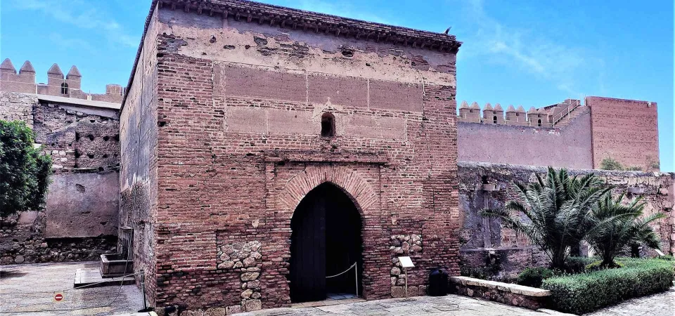 Fachada de la ermita de San Juan en la Alcazaba de Almería