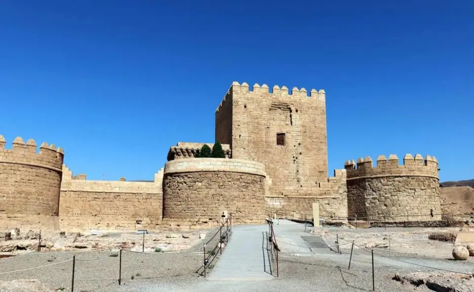 almeria_-_alcazaba.jpg