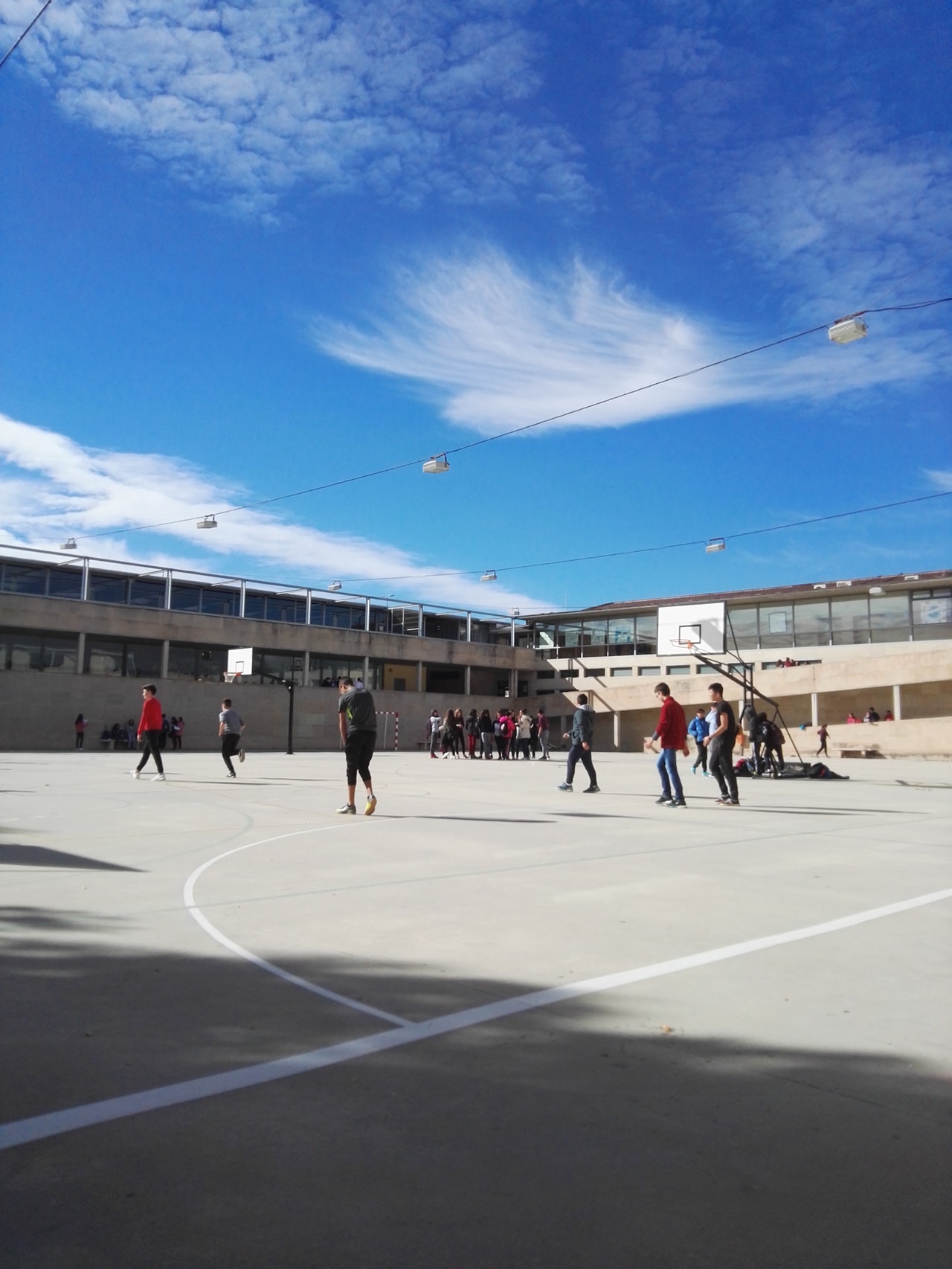 Fondo ( action-architecture-basketball-court-887584.jpg )