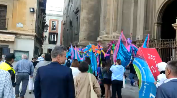 Pasacalles títeres de cachiporra