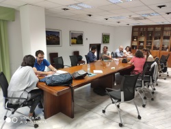 Reunión de gerencias y jóvenes universitarios para la realización de prácticas en GDR.