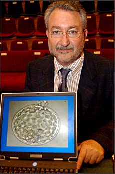 El investigador, Bernat Soria, asesor del proyecto de investigación con células madre en Andalucía