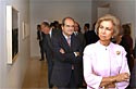 La Reina Doa Sofa, seguida por Manuel Chaves y el resto de autoridades
durante el recorrido por las salas del museo