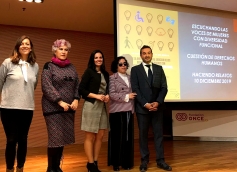 Una jornada organizada por el IAM promueve el reconocimiento de los derechos de las mujeres con diversidad funcional