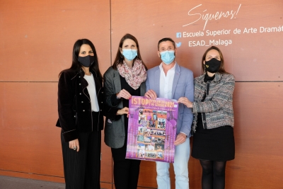 Educación y el IAM presentan en Málaga el calendario ‘¡Stop! Violencia de género 2021’ con fotografías de la comunidad educativa