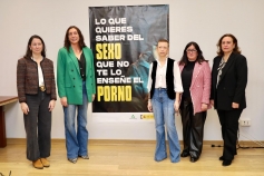La Junta lanza una campaña que alerta a adolescentes y jóvenes de que “el porno no es un manual para el sexo”