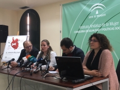 El Instituto Andaluz de la Mujer ha atendido en los últimos tres años a más de 400 adolescentes víctimas de violencia de género