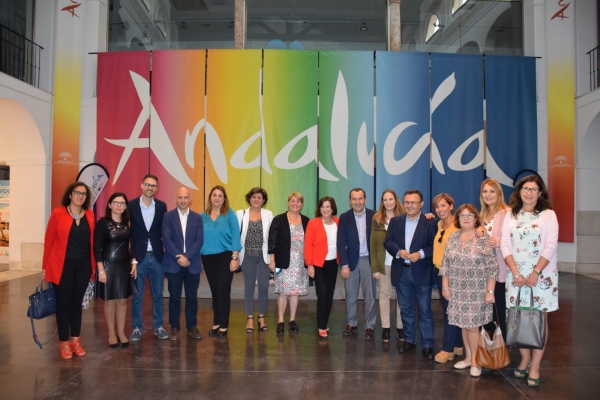La nueva Ley andaluza de Igualdad prevé planes locales para fomentar el papel de la mujer en zonas rurales
