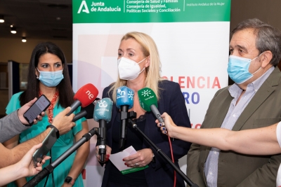 Andalucía visibiliza los graves efectos de la violencia de género durante el embarazo en una jornada formativa dirigida al personal técnico
