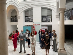 Cuatro de cada diez mujeres andaluzas que no busca trabajo alega que es por la falta de conciliación y corresponsabilidad