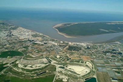 Vista aerea de la desembocadura del Guadalquivir