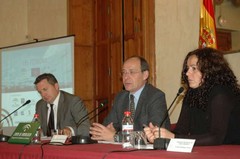 El Consejero de Medio Ambiente, José Juan Díaz Trillo, presenta el Proyecto Life+ Posidonia Andalucía