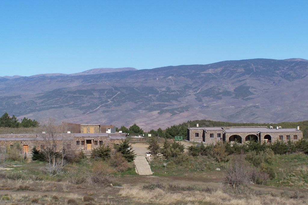 PAREDES