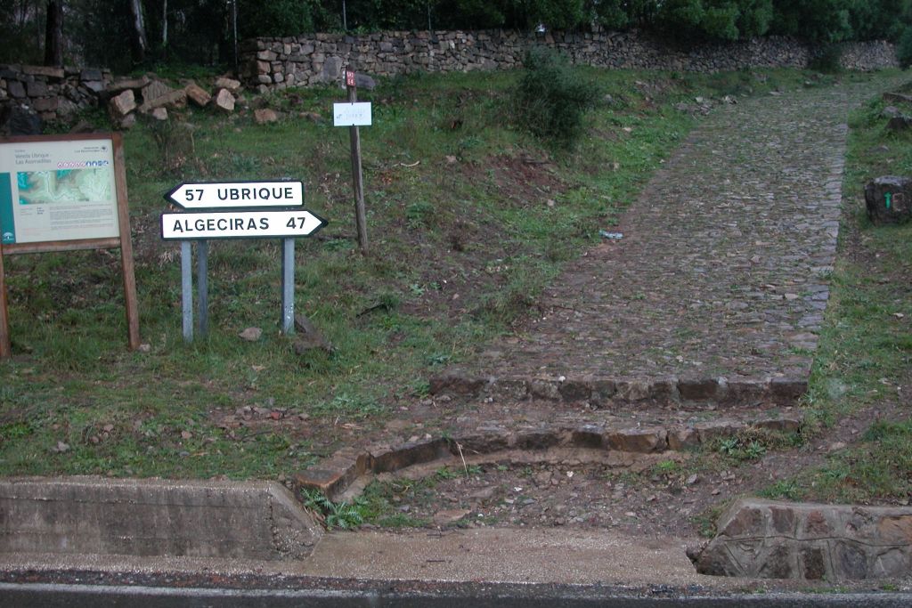 VEREDA UBRIQUE - ASOMADILLAS