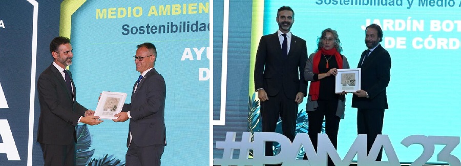 Momento de la entrega del premio