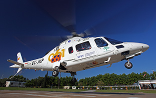 Imagen de archivo de un helicóptero del Centro de Emergencias Sanitarias 061.