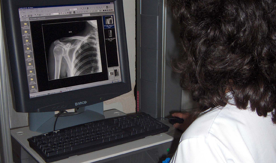 Realización de una radiografía digital.