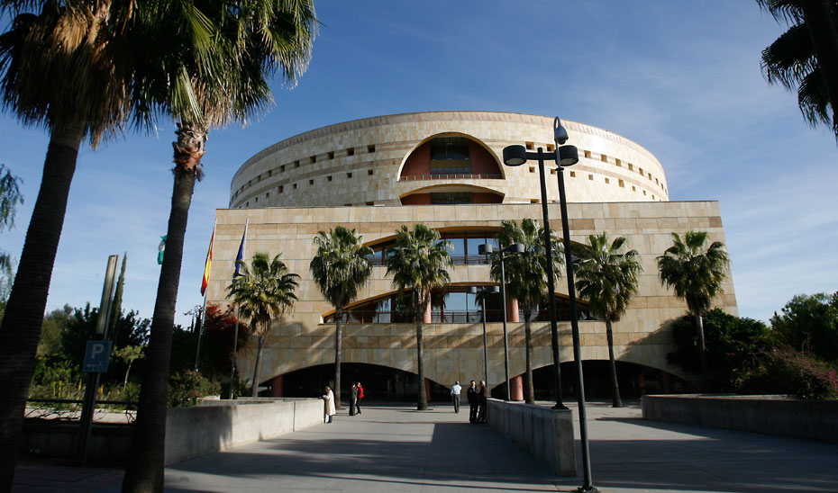 Imagen del artículo Los ayuntamientos andaluces recibirán 2.113 millones de financiación de la Junta en 2024 a través del Plan de Cooperación Municipal