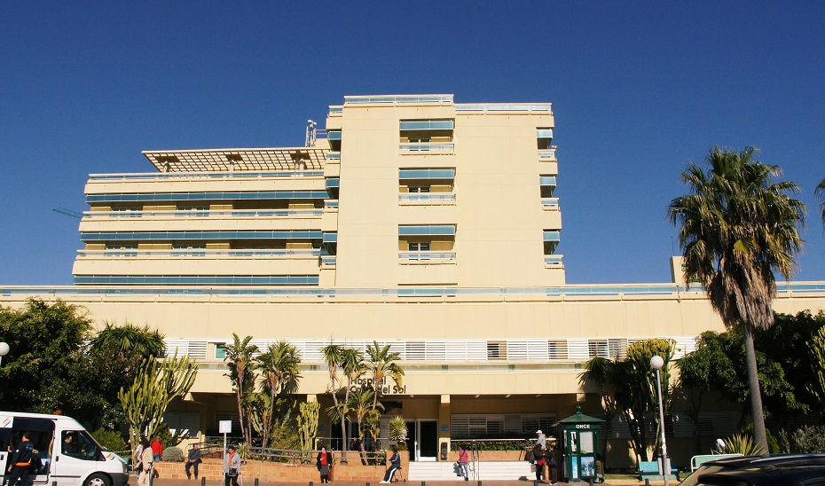 Fachada del hospital Costa del Sol (Marbella).