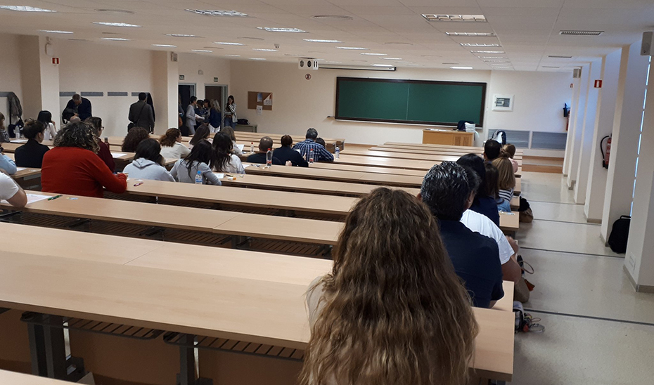 Aspirantes a una plaza del SAS se examinan en octubre de 2019.