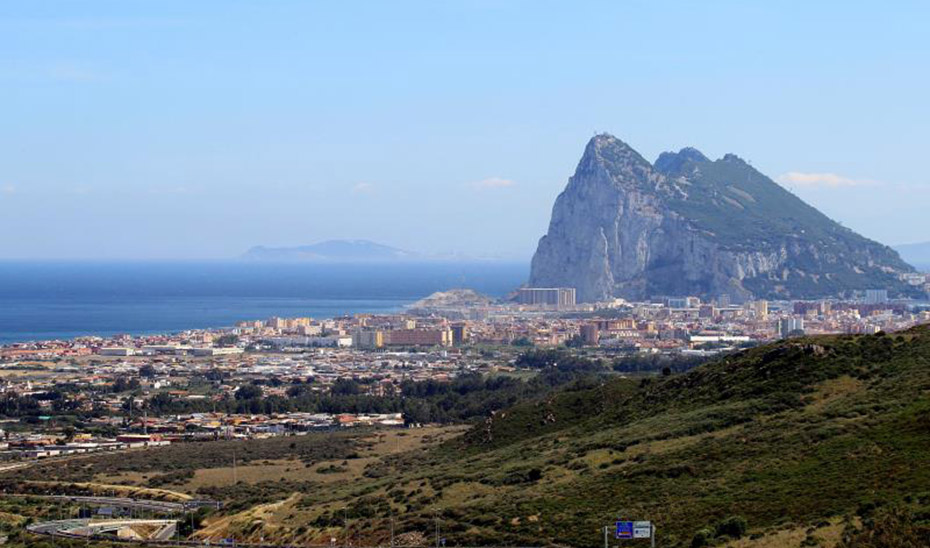Un total de 9.258 andaluces están empleadas actualmente en la colonia británica de Gibraltar.