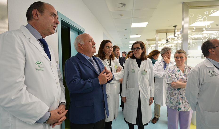 Jesús Aguirre inaugura nueva área de Observación en la unidad de urgencias del Hospital Infantil Virgen del Rocío.