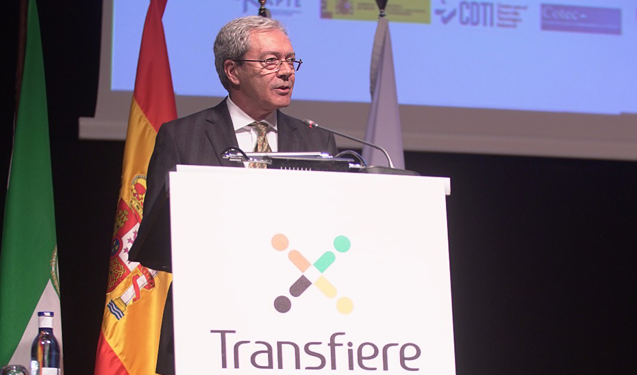 El consejero Rogelio Velasco ha defendido el tejido innovador andaluz en la inauguración de la octava edición de TRANSFIERE.