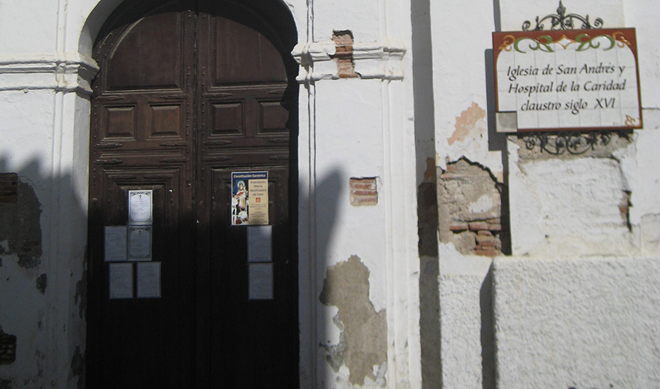 Estado actual del hospital de la Caridad y la anexa iglesia de San Andrés de Coín, en la provincia de Málaga.