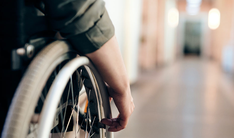 El convenio agiliza los procedimientos para el reconocimiento del grado de discapacidad y la situación de dependencia de las personas con ELA.