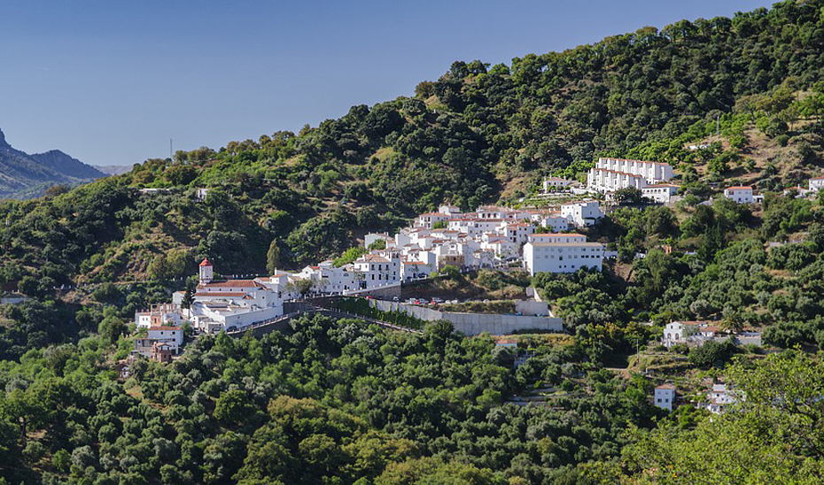Genalguacil (Málaga), uno de los 426 municipios andaluces con menos de 3.000 habitantes.