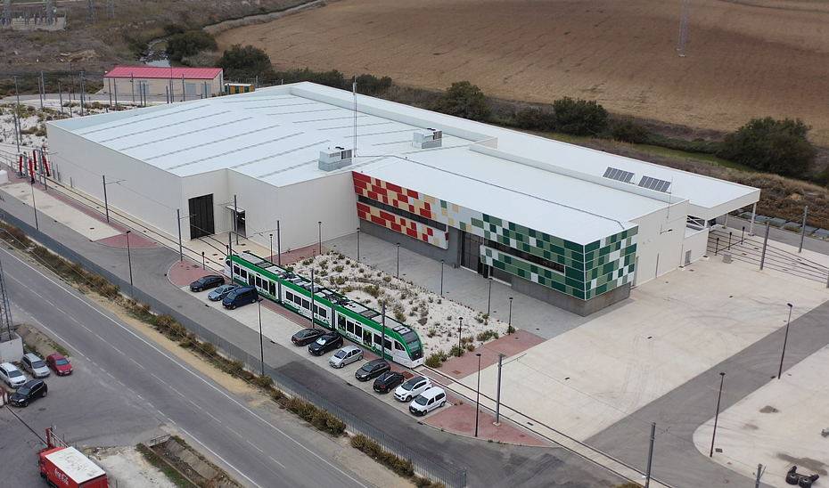 Cocheras y talleres del Tranvía de la Bahía de Cádiz, situados en Chiclana de la Frontera.