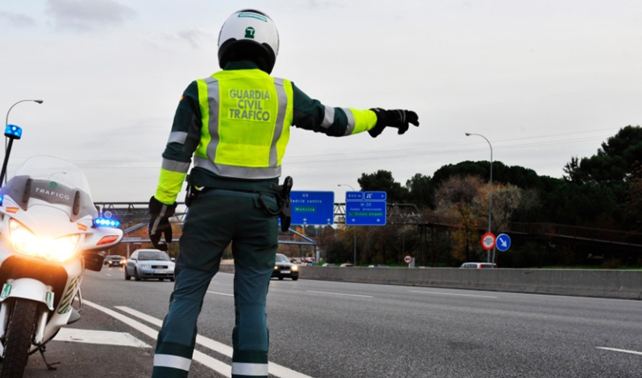 Agente de la Guardia Civil de Tráfico.