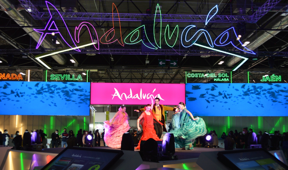Uno de los espectáculos ofrecidos a los visitantes del pabellón de Andalucía en esta última edición de Fitur.
