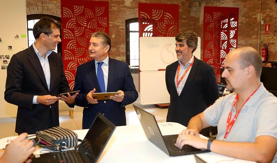 La Junta y Vodafone colaboran para acelerar la transformación digital